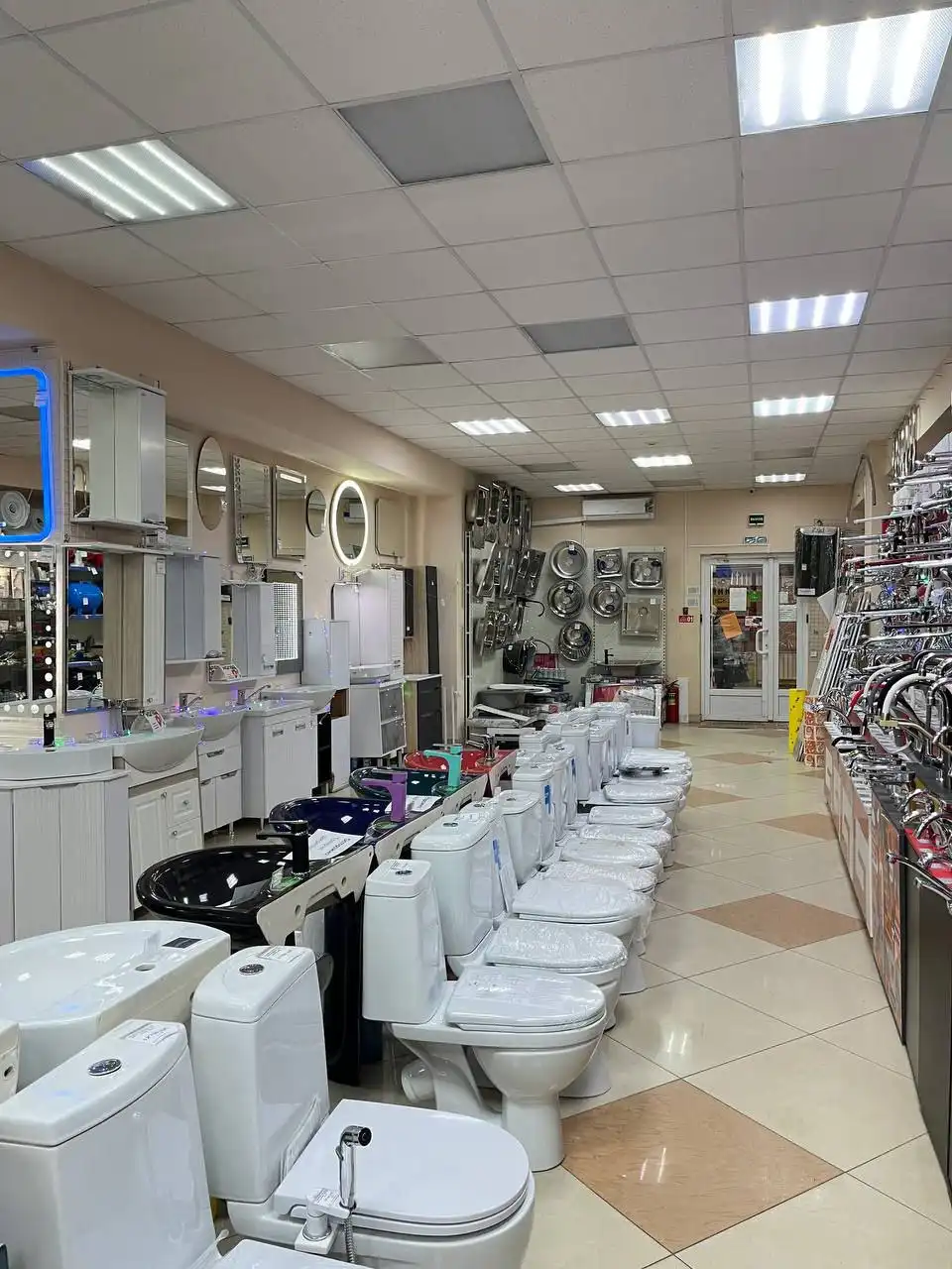 Сантрейд: Надёжная сантехника для дома