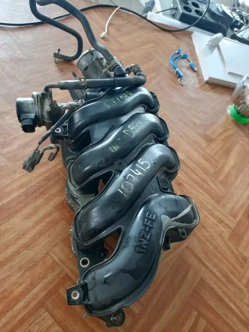 Впускной коллектор и заслонка в сборе для ТОЙОТА 1NZ