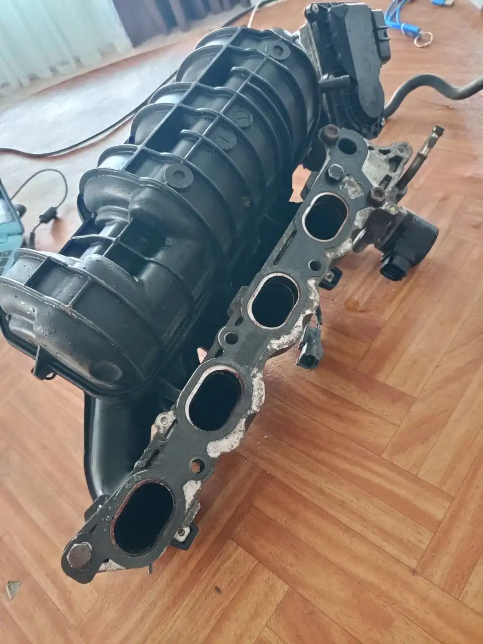 Впускной коллектор и заслонка в сборе для ТОЙОТА 1NZ