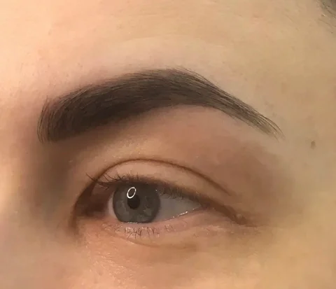 Услуги красоты: архитектура бровей и ламинирование - частное объявление в Оренбург