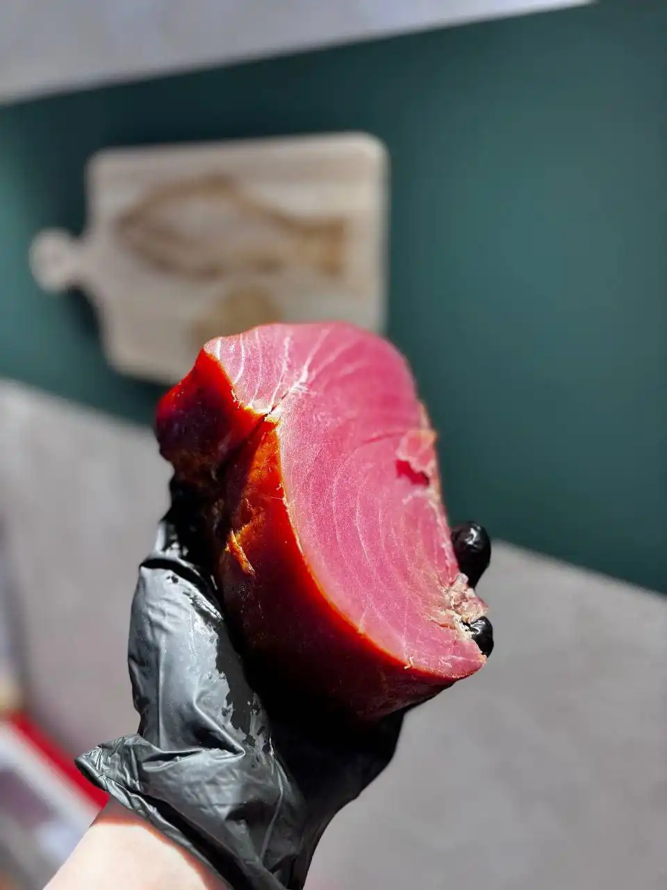 Продажа копченой рыбы: балык форели и тунец холодного копчения - Продукты питания (Барахолка) в Оренбург