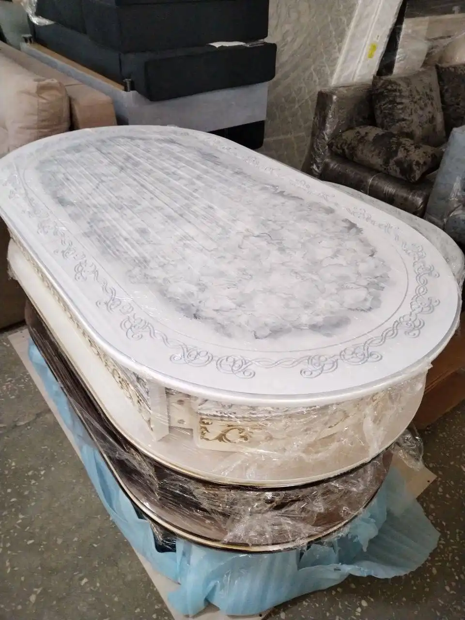 Раздвижные столы разных размеров и расцветок - Мебель (Для дома и дачи) в Оренбург