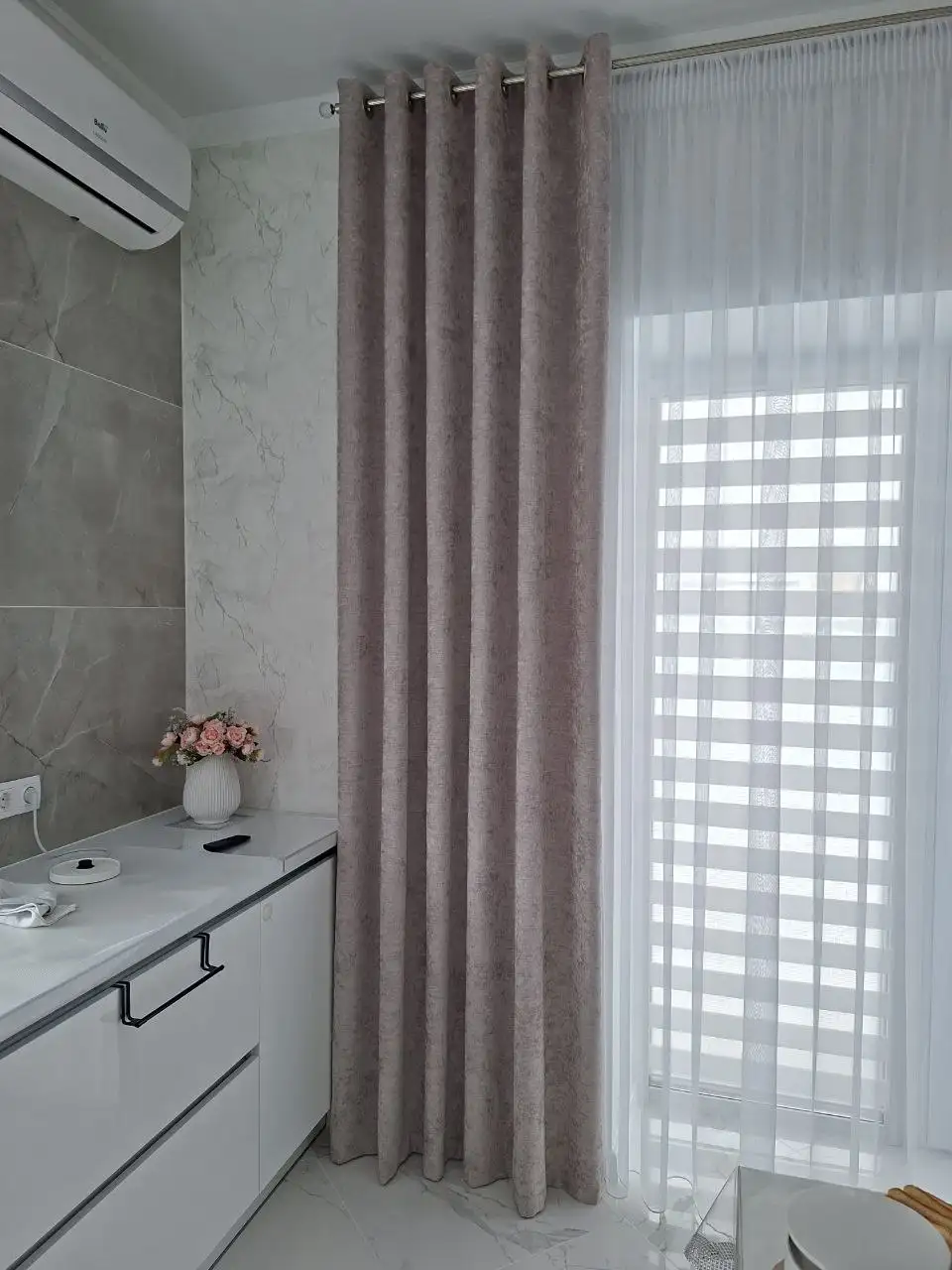 Шторы рулонные, римские в Оренбурге - Шторы и карнизы (Для дома и дачи) в Оренбург