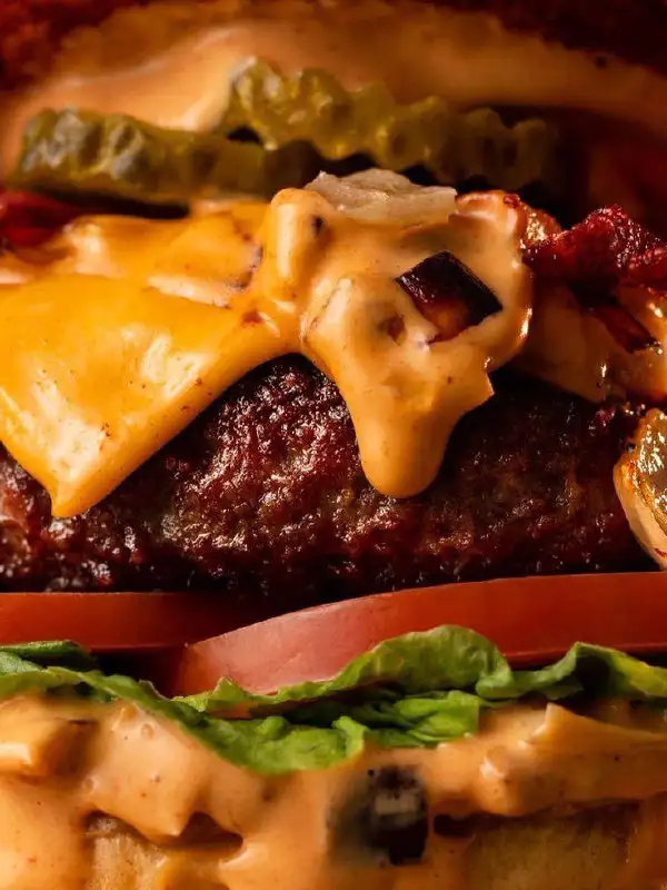 Меню фастфуда с курочкой-гриль и наборами - Барахолка в Оренбург