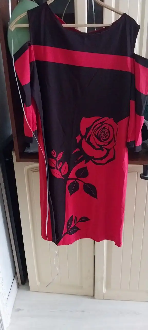 Продажа новых платьев - Платья (Одежда) в Оренбург