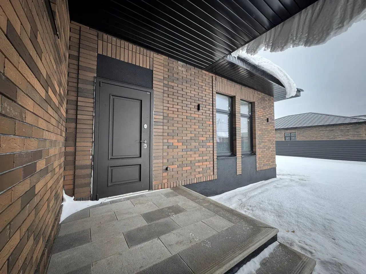 Скидки на дома в черновой отделке в ЖК Близкий до конца апреля - Дома (Недвижимость) в Оренбург