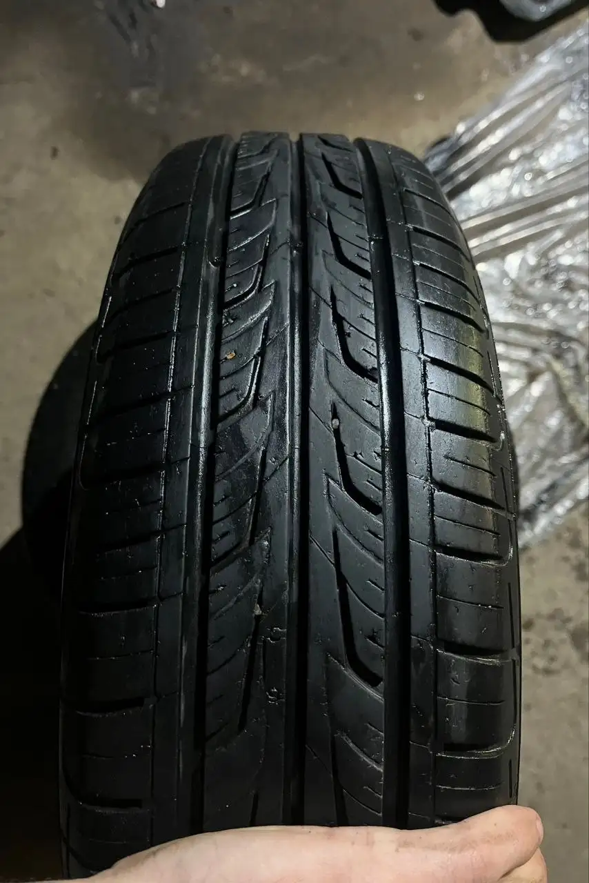 Комплект летних колес r13 на Ваз - Шины и диски (Запчасти) в Оренбург