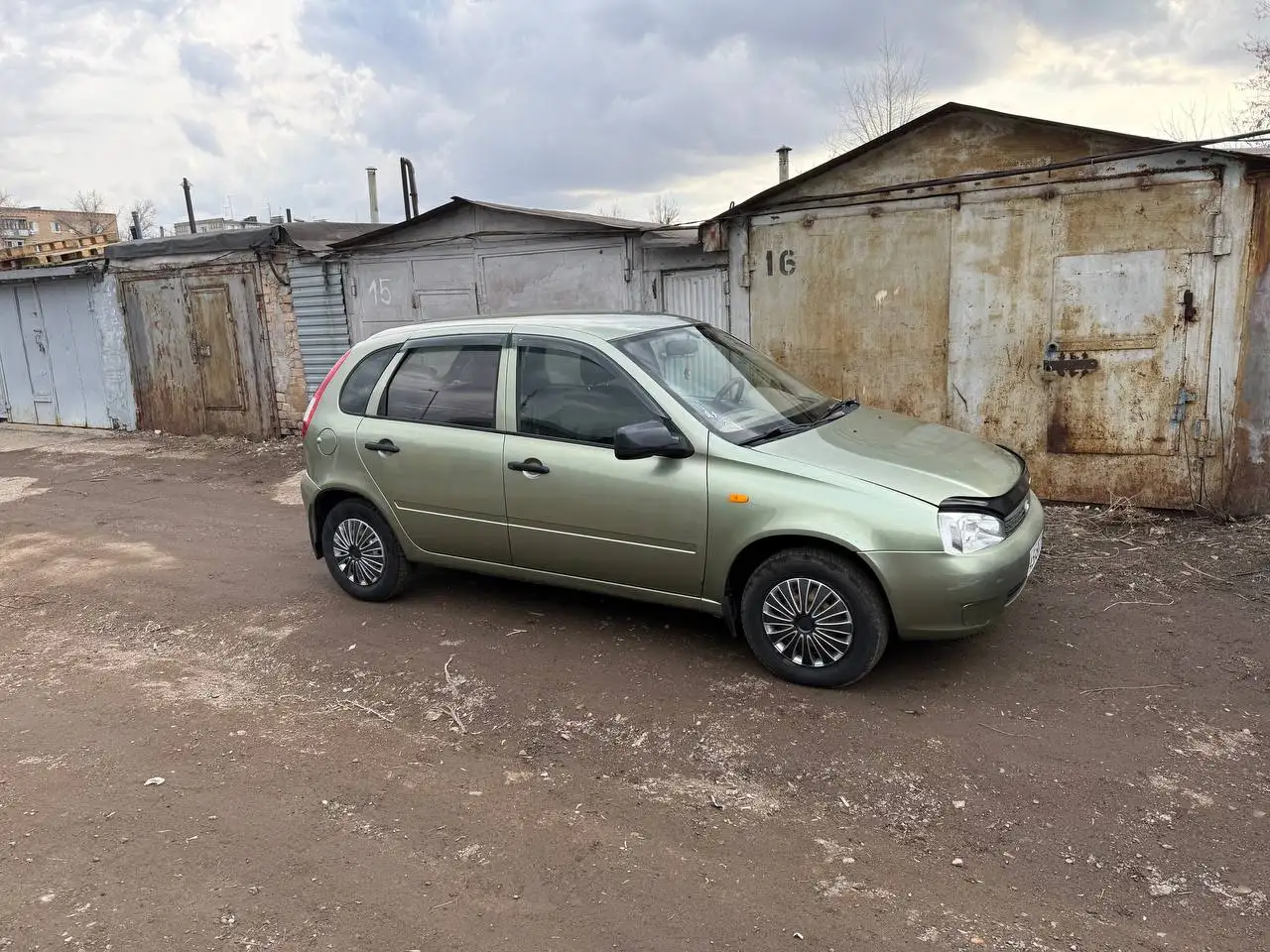 Продажа резины 2010 год - Шины и диски (Авто) в Оренбург