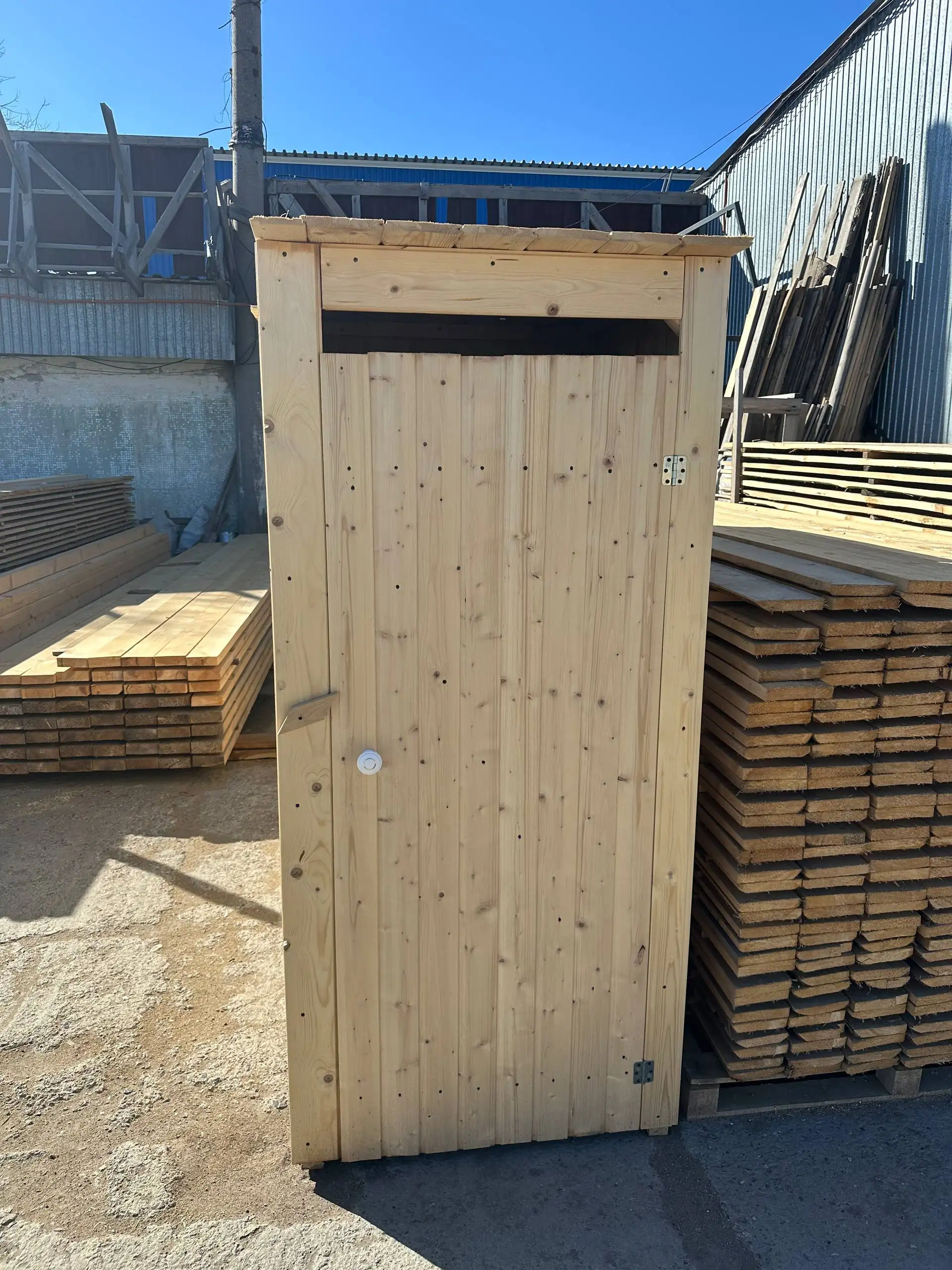 Уличный туалет в наличии - Сантехника (Для дома и дачи) в Оренбург