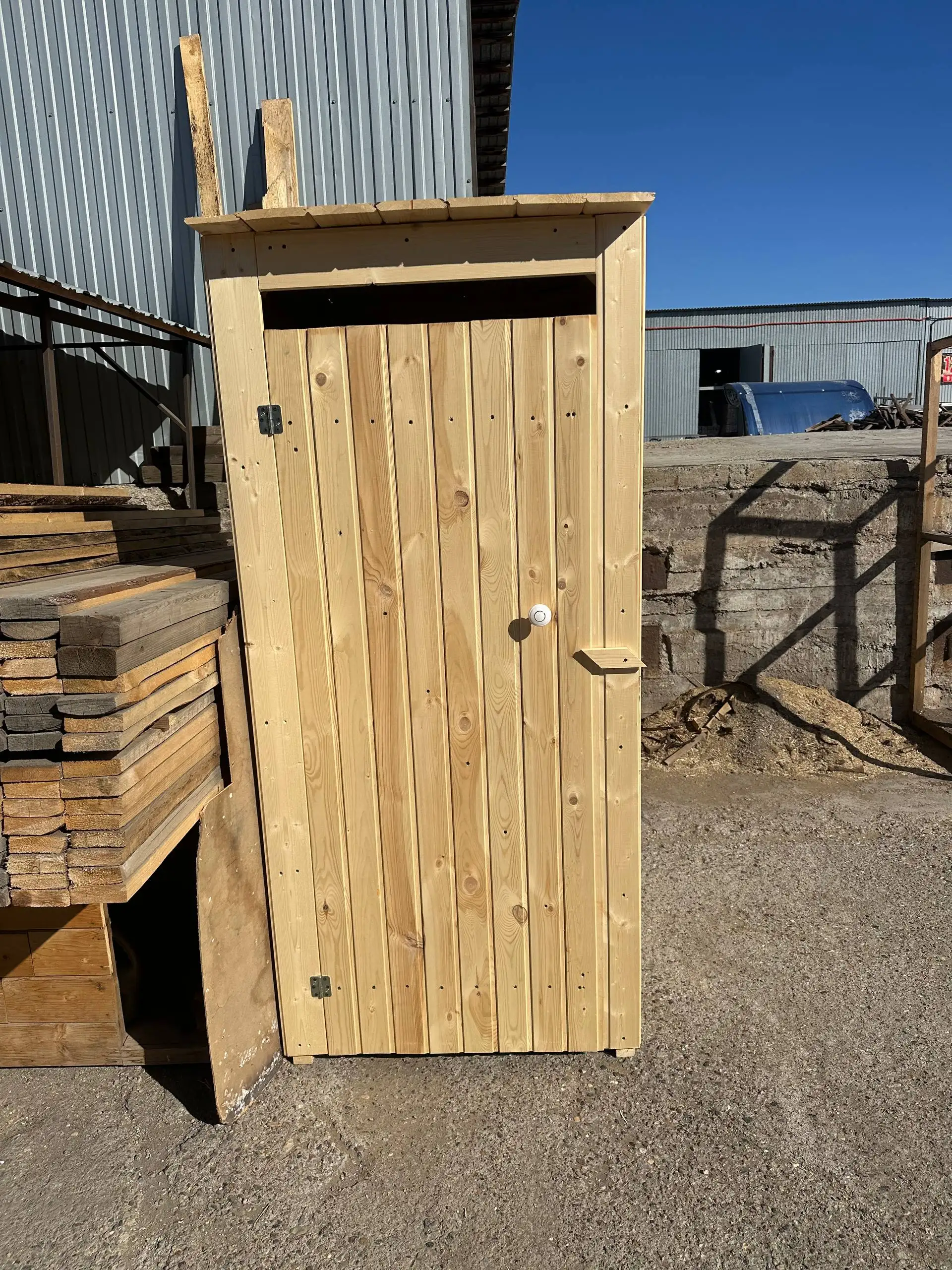 Уличный туалет в наличии - Сантехника (Для дома и дачи) в Оренбург