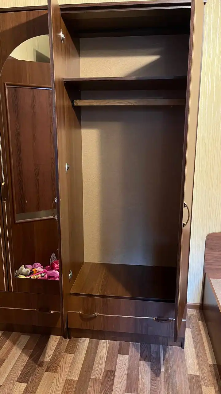 Продаётся спальный гарнитур в отличном состоянии