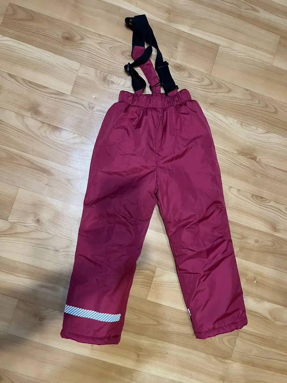 Продам зимние штаны для девочки рост 122