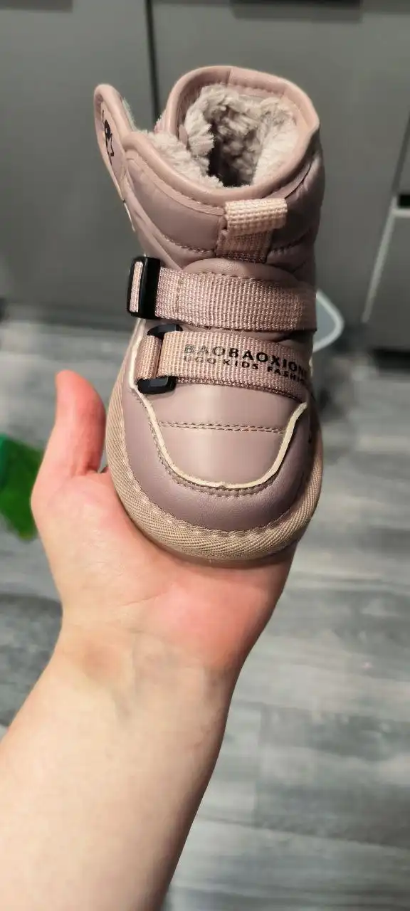 Продам зимние ботинки