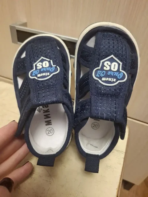 Продажа обуви в идеальном состоянии - Одежда в Заречный