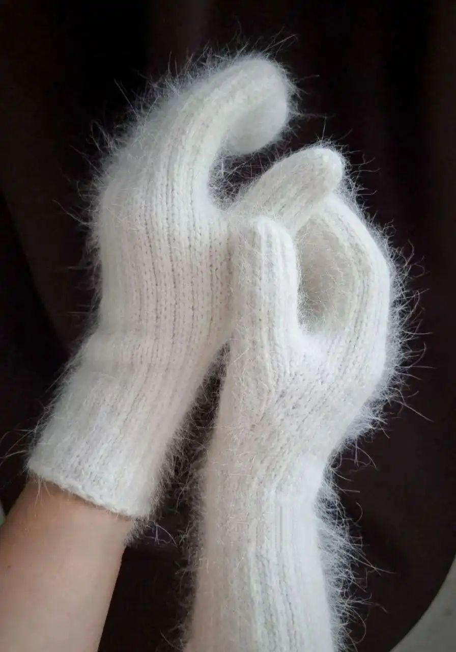 Тёплые и пушистые рукавицы