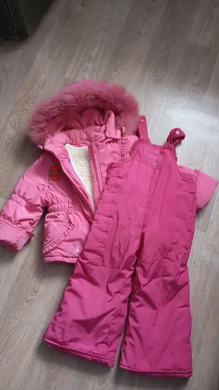 Продажа костюма 80-86 размер