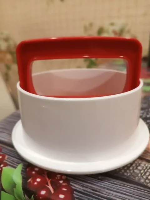 Продам котлетницу Tupperware диаметром 11,5 см - частное объявление в Заречный