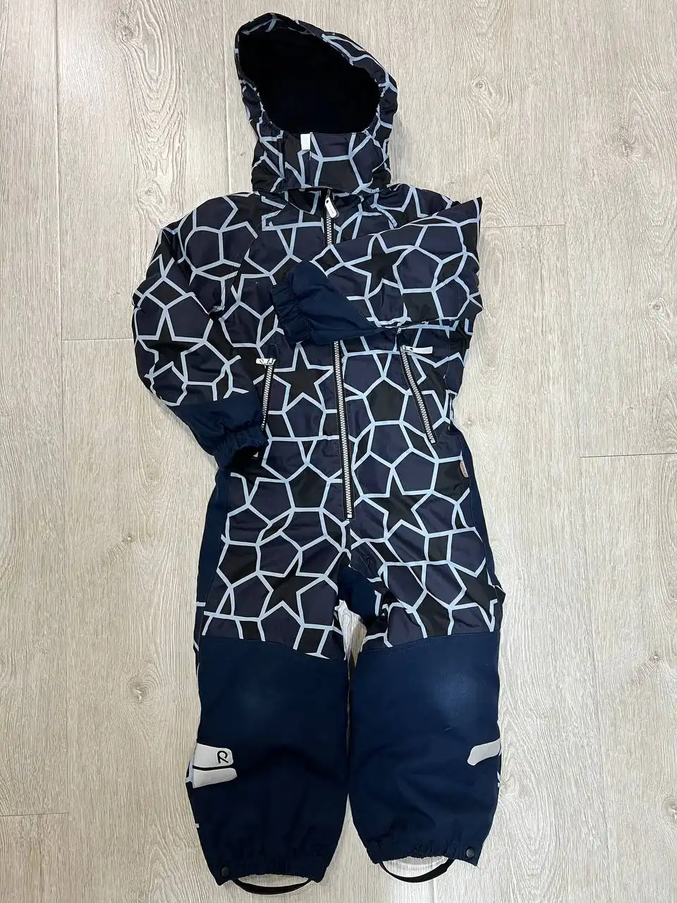 Продам зимний комбинезон Reima размер 110(+6) - Детская одежда (Одежда) в Заречный