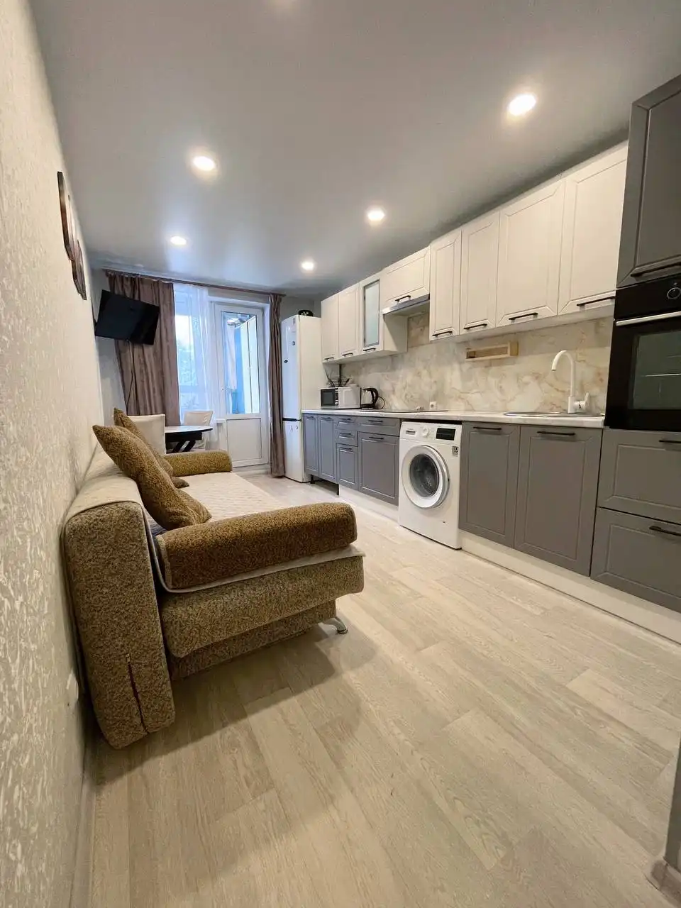 Сдается 1-комнатная квартира на Ахунской - Аренда жилья (Недвижимость) в Заречный