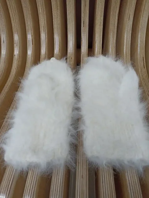 Пуховые варежки из кролика - частное объявление в Заречный