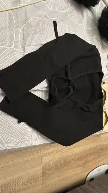 Гимнастическая одежда для девочки 4-6 лет - Головные уборы в Заречный