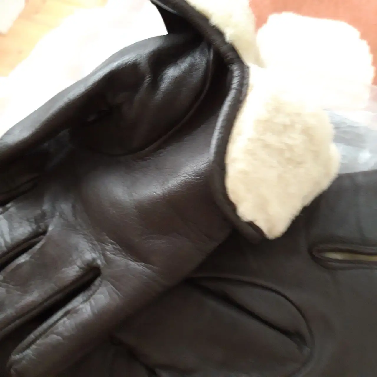 Продажа новых зимних и демисезонных перчаток мужских и женских - Аксессуары (Одежда) в Заречный