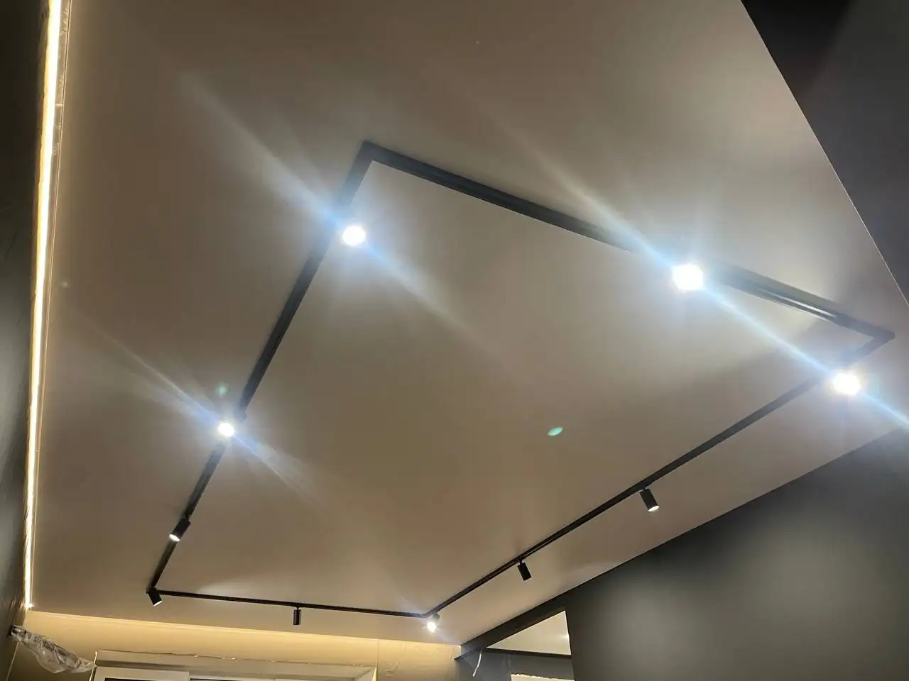 Натяжные потолки любой сложности - Ремонт и отделка (Услуги) в Заречный