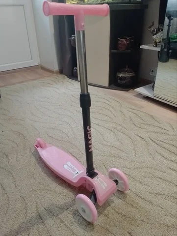 Продам новый самокат с регулируемой ручкой - частное объявление в Заречный