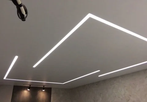 Услуги по установке натяжных потолков - Косметологические услуги в Заречный