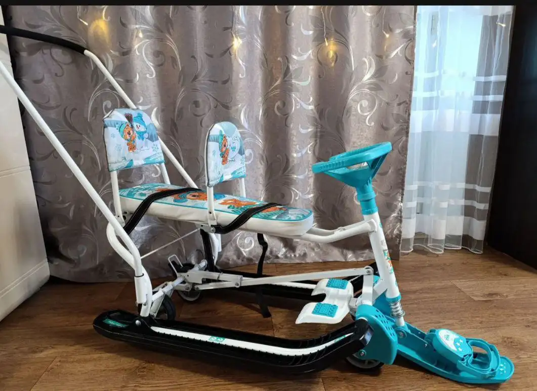 Новый двухместный снегоход на колесах с тросом и родительской ручкой - Снегоходы (Хобби и отдых) в Заречный