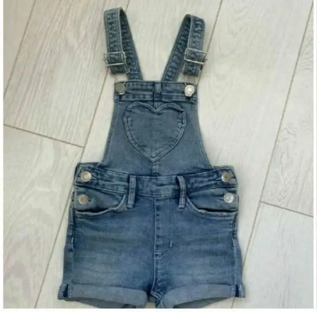 Джинсовый комбинизон размер 110 HqM - Детская одежда (Одежда) в Заречный