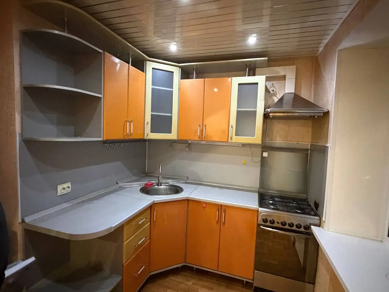 Продам гарнитур - Барахолка в Заречный