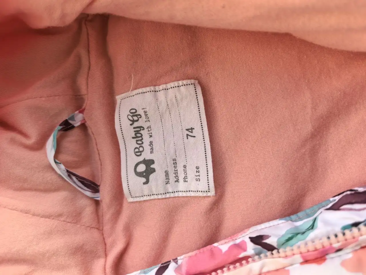 Демисезонный товар за шоколадку - Барахолка в Заречный