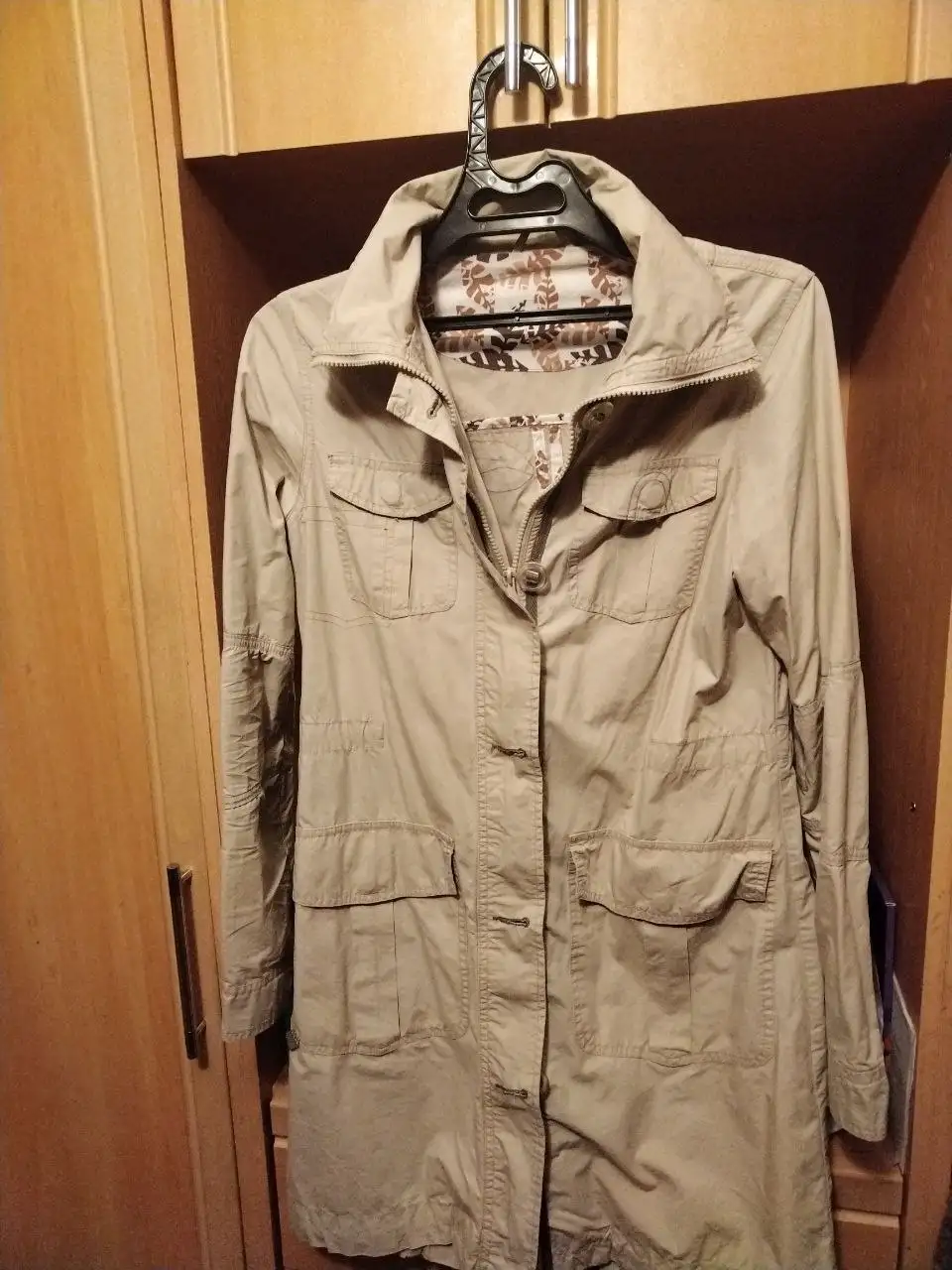 Отдам вещи 44 размера - Одежда в Заречный