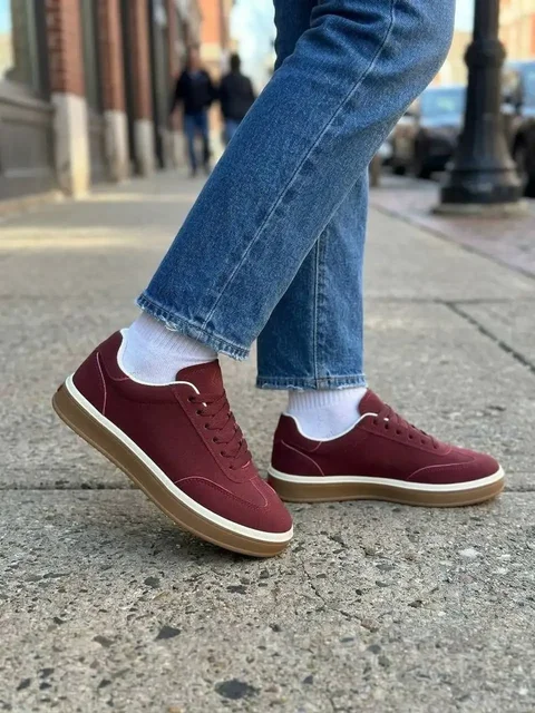 Новые товары в наличии, оба цвета - Одежда в Заречный