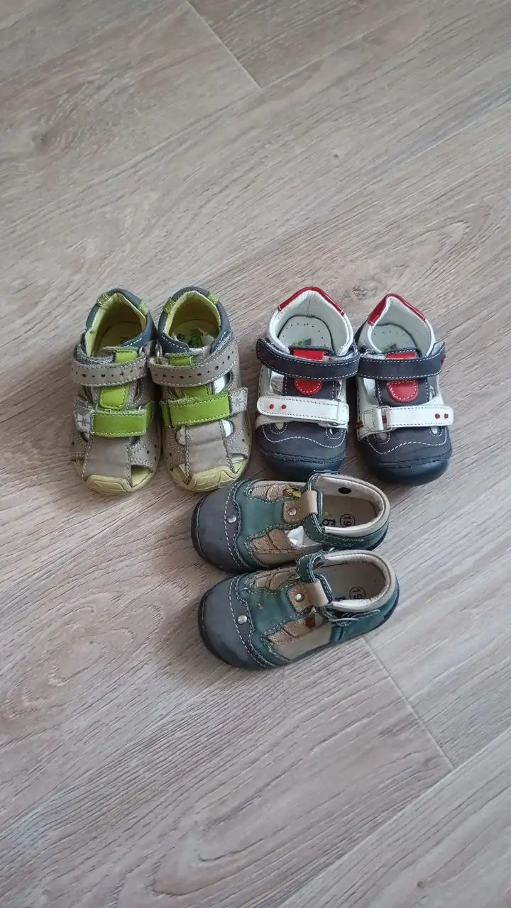 Обувь детская 19 размера - Обувь (Одежда) в Заречный