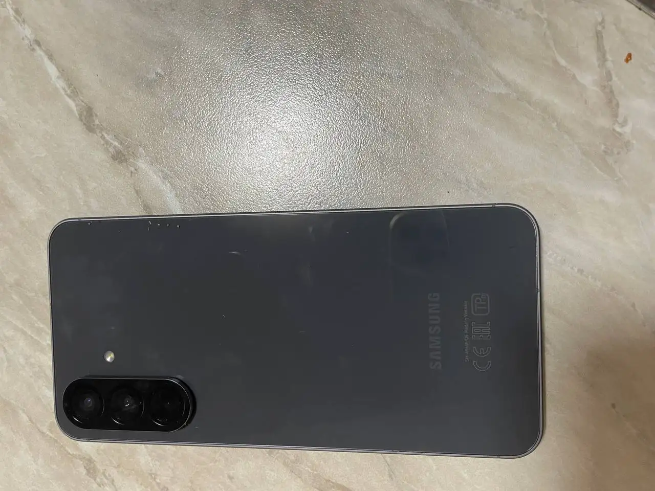 Телефон Samsung - Смартфоны (Электроника) в Заречный