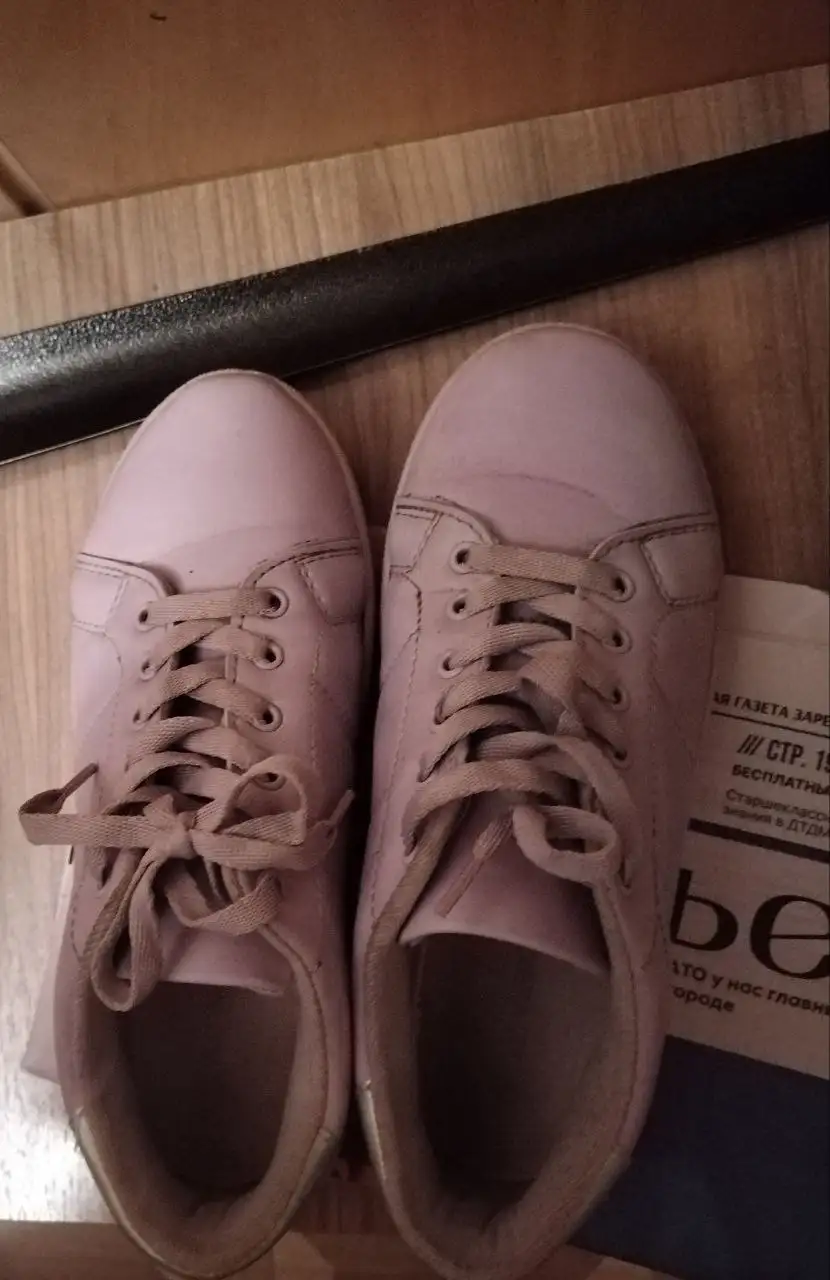 Отдам за шоколадку р. 38 Турция - Обувь (Одежда) в Заречный