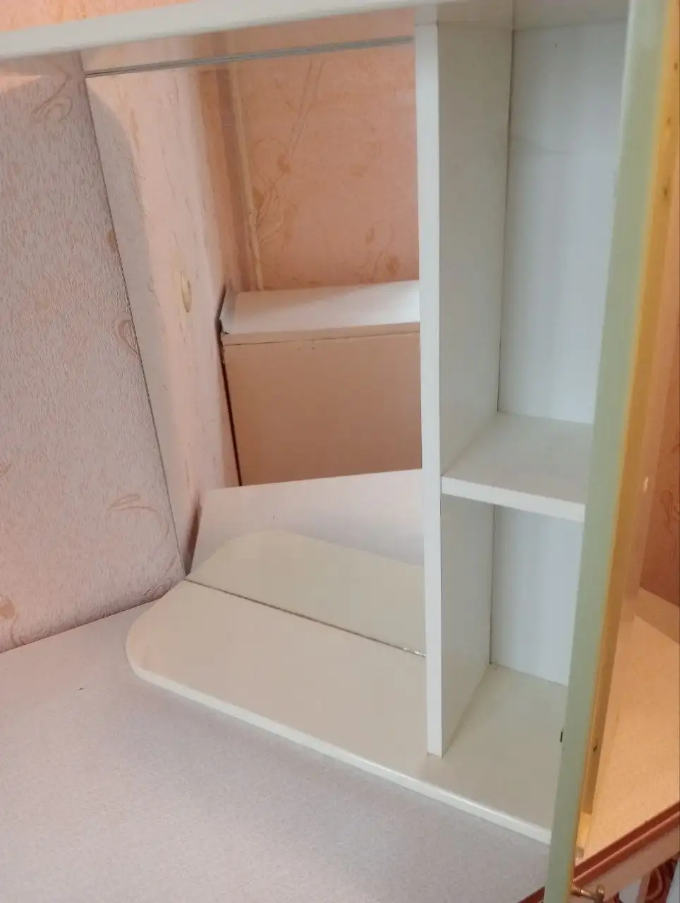 Шкаф с зеркалом для ванной комнаты - Мебель для ванной (Для дома и дачи) в Заречный