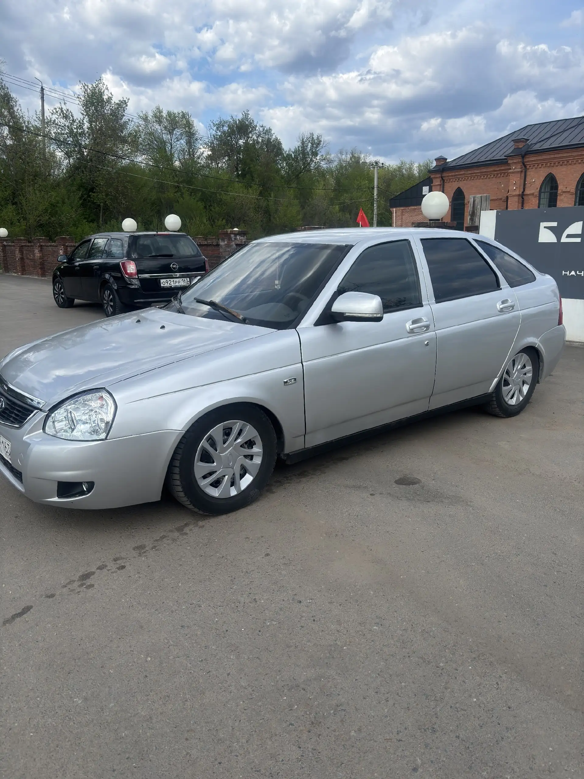 Lada Priora Хэтчбек 2009 - Хэтчбек (Авто) в Бузулук