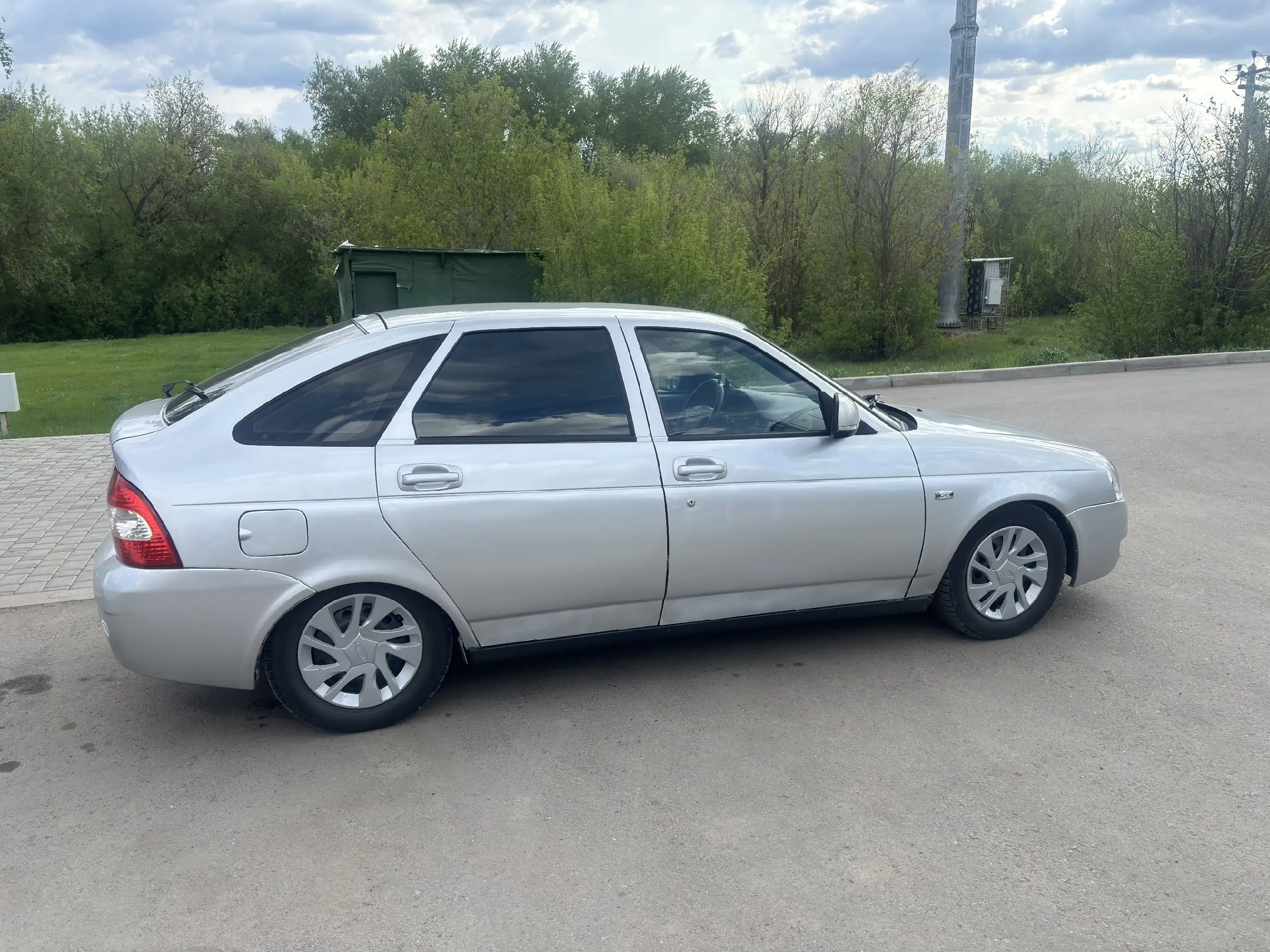 Lada Priora Хэтчбек 2009 - Хэтчбек (Авто) в Бузулук