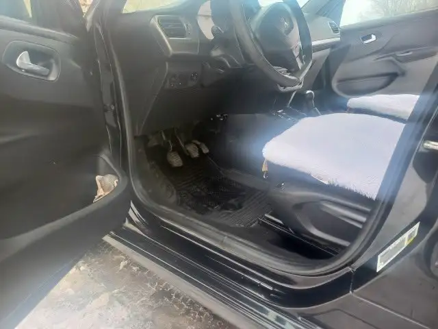 Peugeot 2013 г.в. 150 000 км - Авто в Безенчук