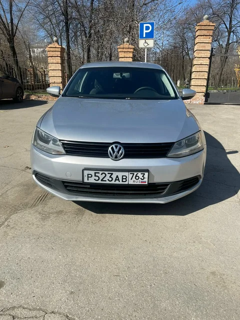 Volkswagen Jetta 2013 - Грузовые автомобили в Самара