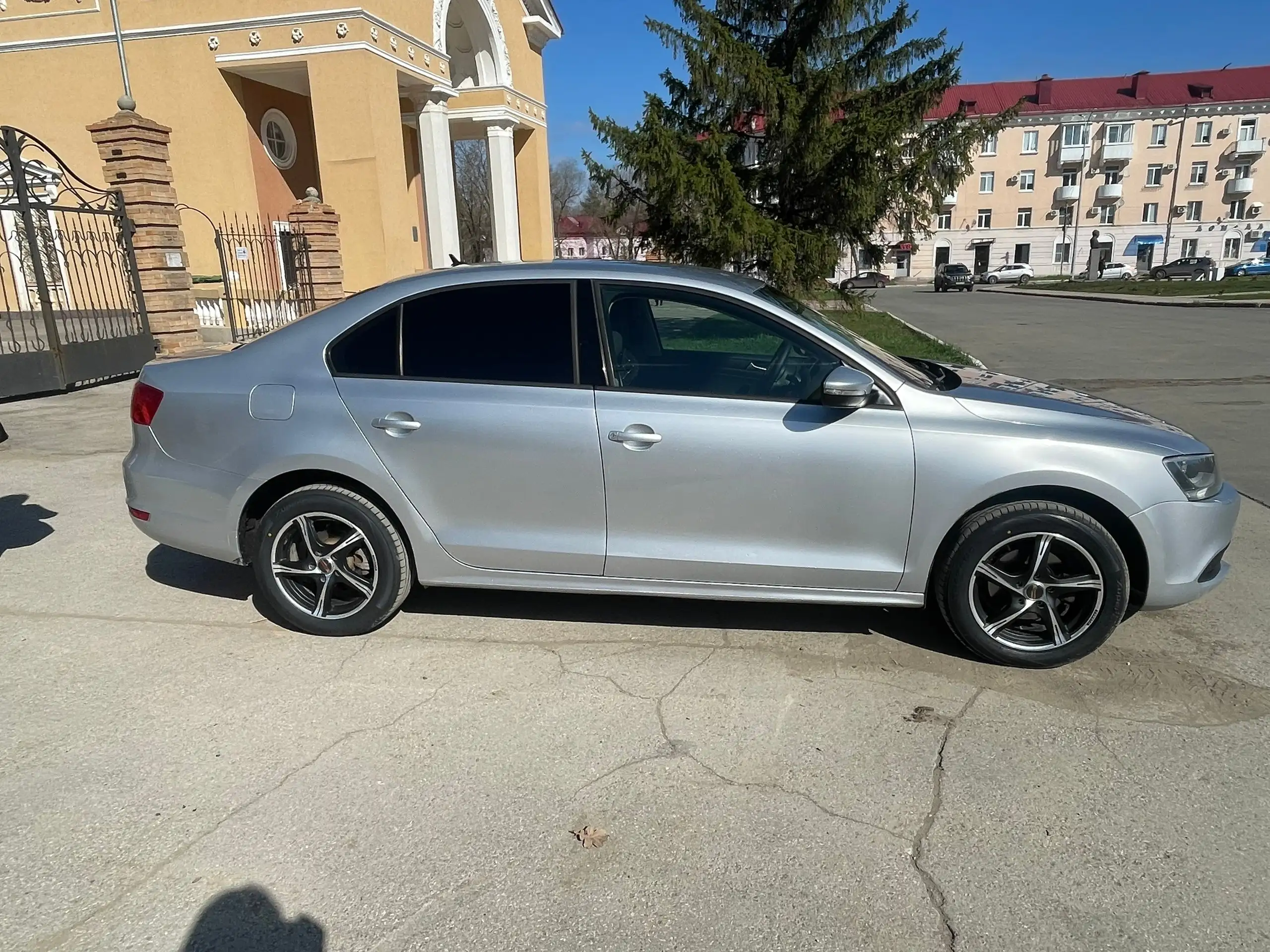 Volkswagen Jetta 2013 - Авто в Самара