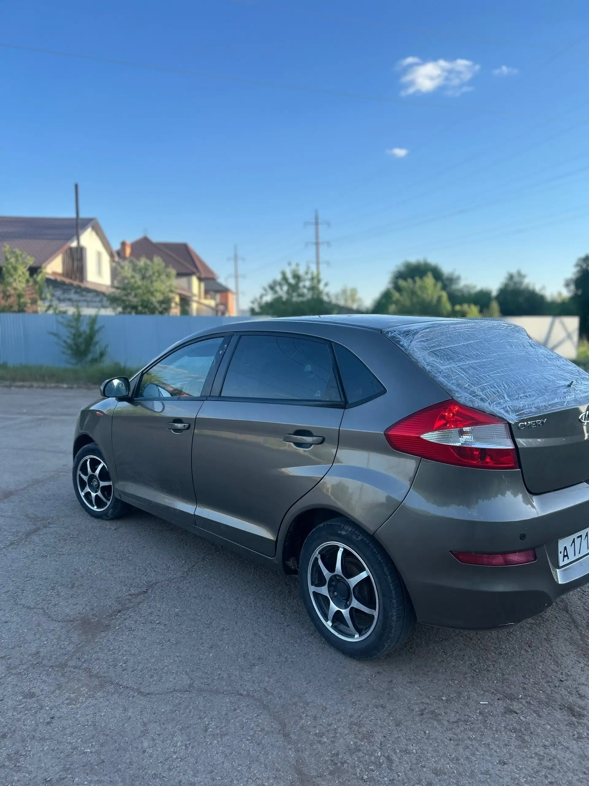 Chery Very 2011 - Легковые автомобили (Авто) в Бугуруслан