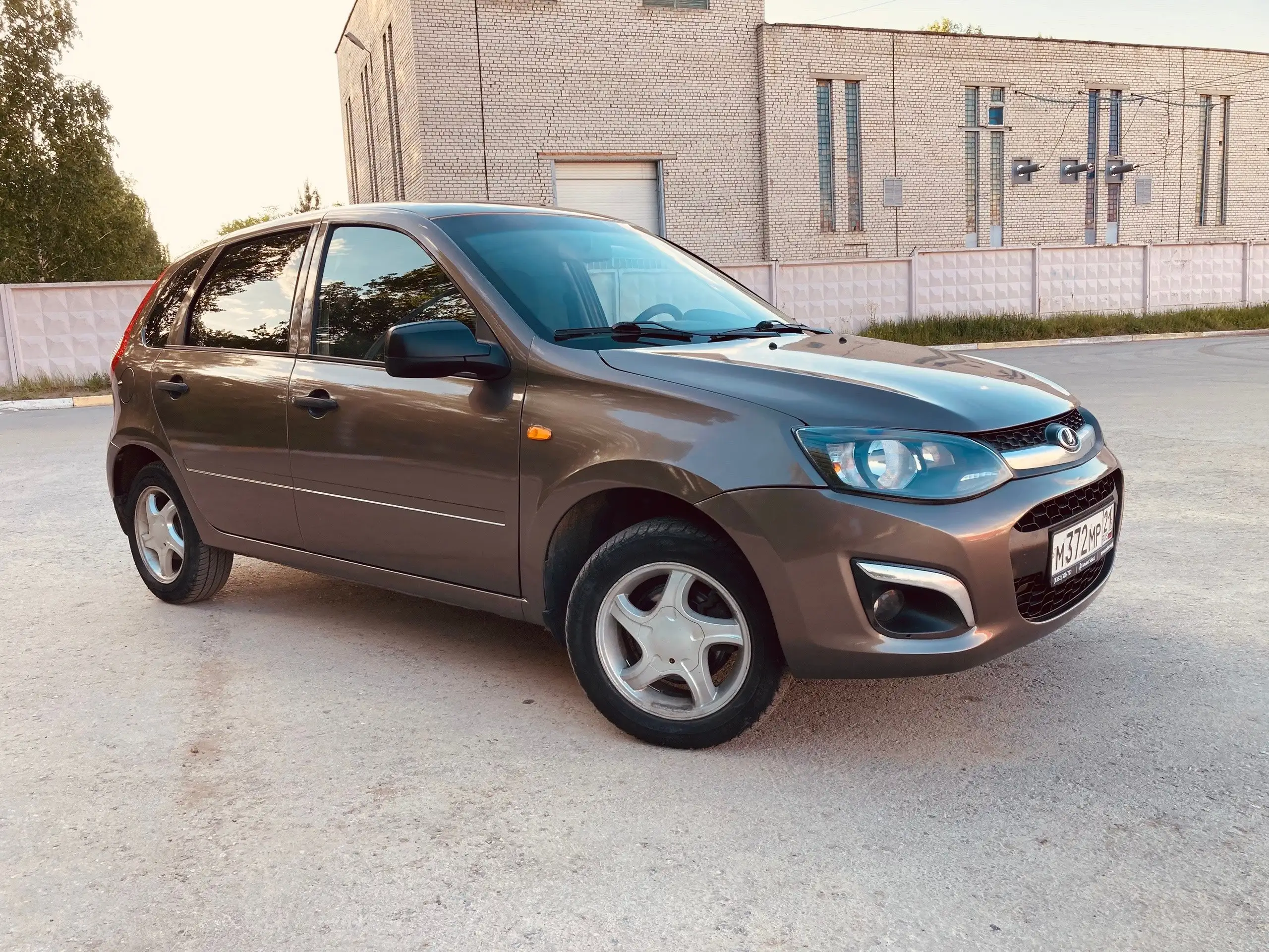 Продажа Лада Калина 2 2015 - Легковые автомобили (Авто) в Ульяновск