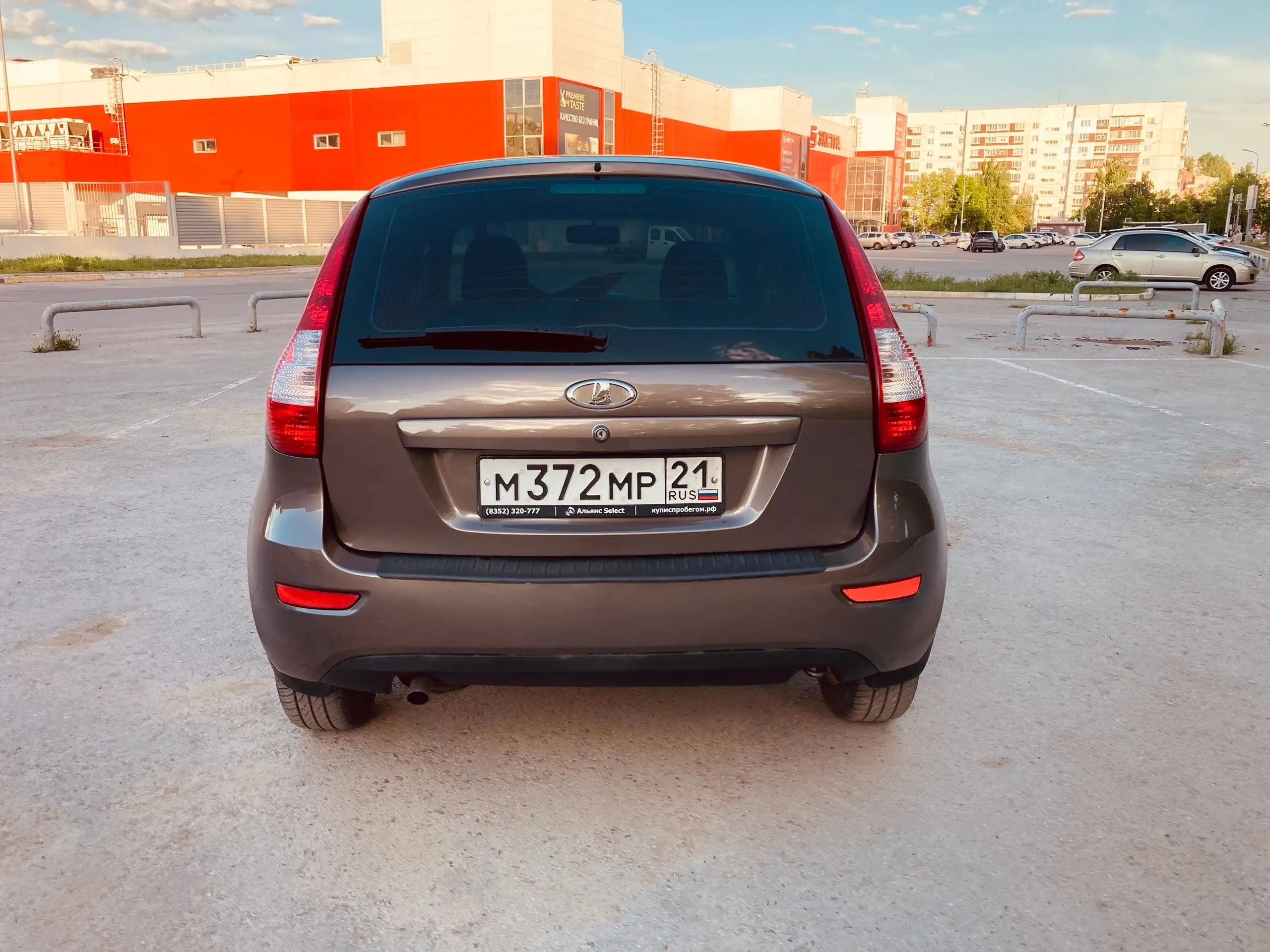 Продажа Лада Калина 2 2015 - Легковые автомобили (Авто) в Ульяновск