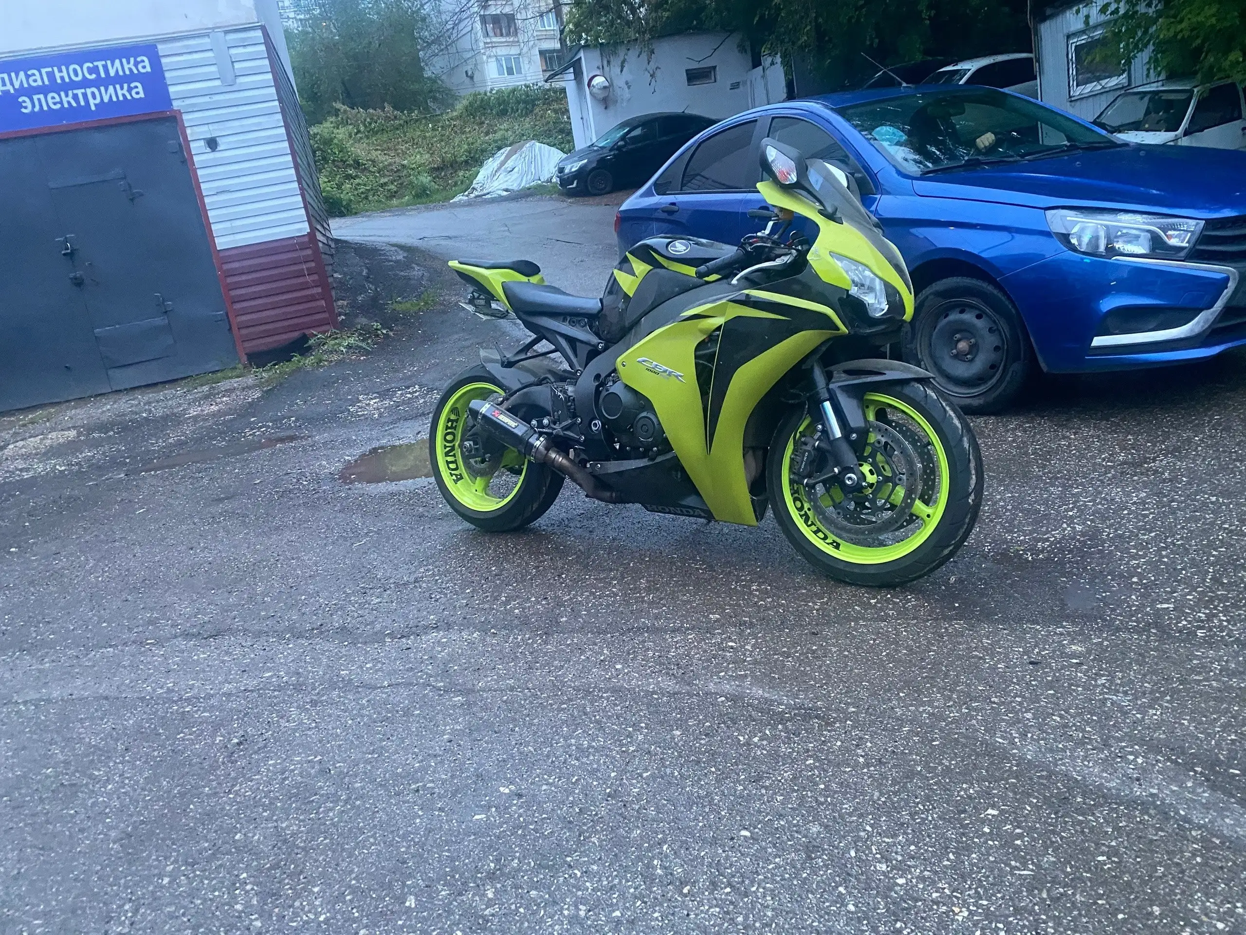 Продажа мотоцикла BMW S1000RR 2010 - Мототехника (Авто) в Самара