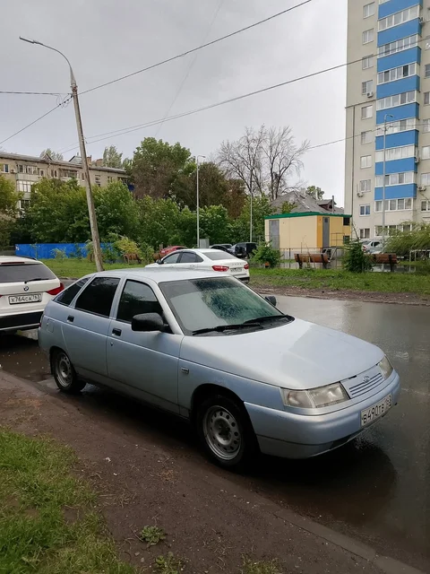 ВАЗ 2112 (2007) в хорошем состоянии - Шины в Самара