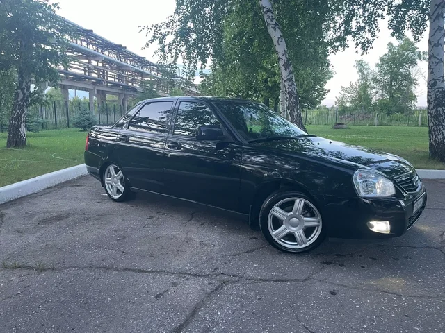 Lada Priora - Легковые автомобили в Тольятти